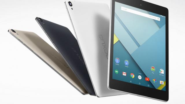 <b>Surpriza zilei: HTC produce din nou tablete? Un nou model cu Android a apărut online</b>De fiecare dată când testăm tablete la Mobilissimo.ro ne lovim de "povara" trecutului şi de faptul că nimeni nu pare să îl depăşească pe Nexus 7 din 2013 şi luminozitatea sa de 500+ LUX. Ne-am întreba de ce HTC nu mai