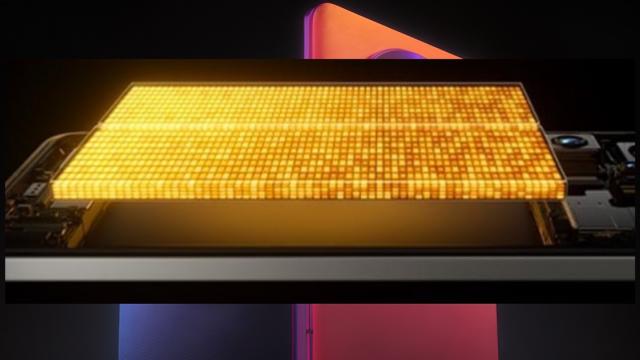 <b>Baterie obscen de mare? 8000 mAh e pragul la care realme vrea să treacă</b>După ce eram şocaţi în urmă cu câţiva ani când au început producătorii de telefoane să treacă la baterii de 6000 mAh, recent ne-am dus şi pe la 6500 mAh sau chiar 7000 mAh. Acum realme a pus ochii pe un nou prag: 8000 mAh