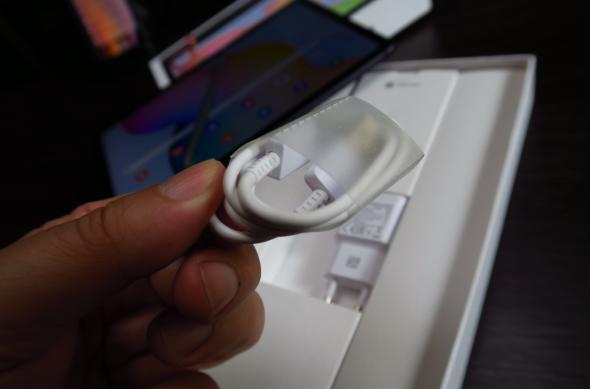 Samsung Galaxy Tab S6 Lite (LTE) - Unboxing: Samsung-Galaxy-Tab-S6-Lite-LTE_059.JPG