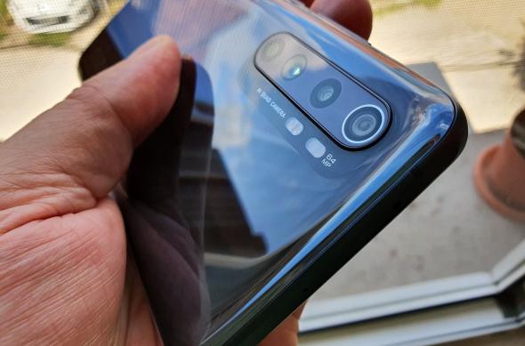 Xiaomi Mi Note 10 Lite - Galerie foto Mobilissimo.ro: Xiaomi-Mi-Note-10-Lite_036.jpg