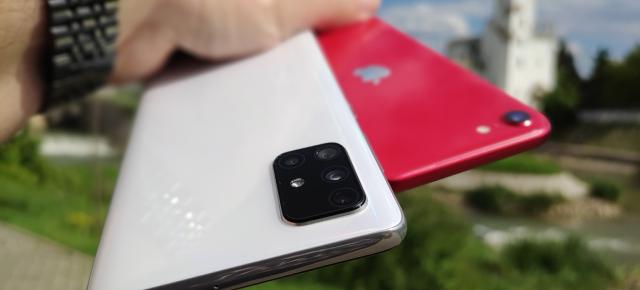 Samsung Galaxy A71 versus iPhone SE 2020: David şi Goliat pe scena high-midrange