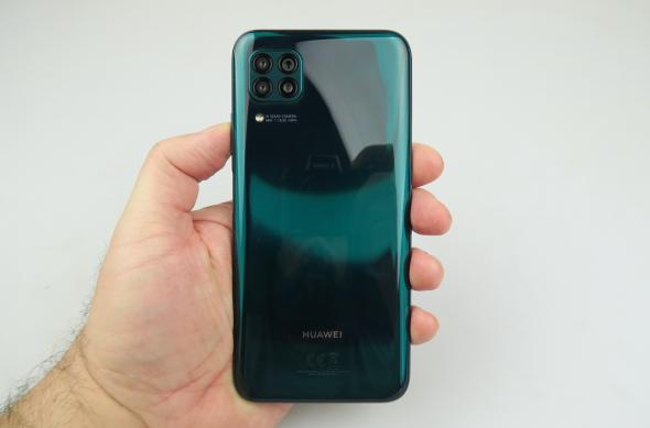 Huawei P40 Lite - Galerie foto Mobilissimo.ro: Huawei-P40-Lite_117.JPG