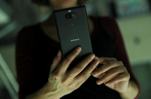 Fotografii hands-on cu Xperia 10 şi Xperia 10 Plus (leak): Xperia-2019-MWC_11-640x427.jpg