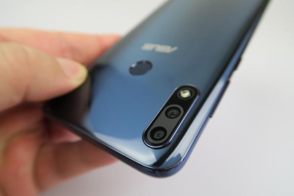 ASUS ZenFone Max Pro (M2): Camera mult evoluată de la ZenFone Max Pro (M1), mai ales la culori, claritate