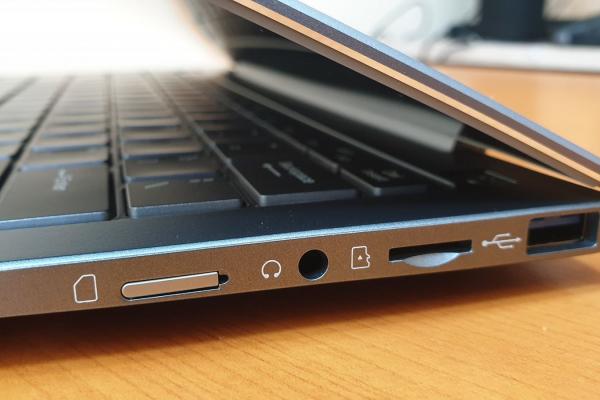 Allview Allbook Q - Fotografii review