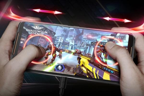 ASUS ROG Phone II se pregătește de actualizarea la Android 10, iar ZenFone 6 primește un bug fix important