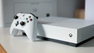 Trump vrea să taxeze extra consolele de gaming şi laptopurile; Iată cum şi de ce