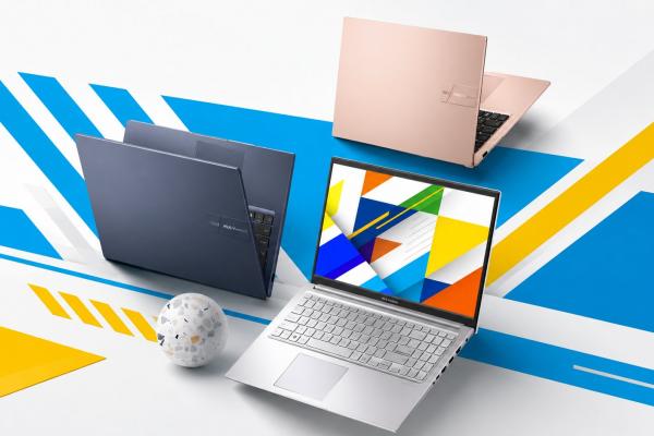 ASUS Vivobook 15 cu Intel Wildcat Lake e deja în România; Core 7 350 pornește de la 3.449 lei