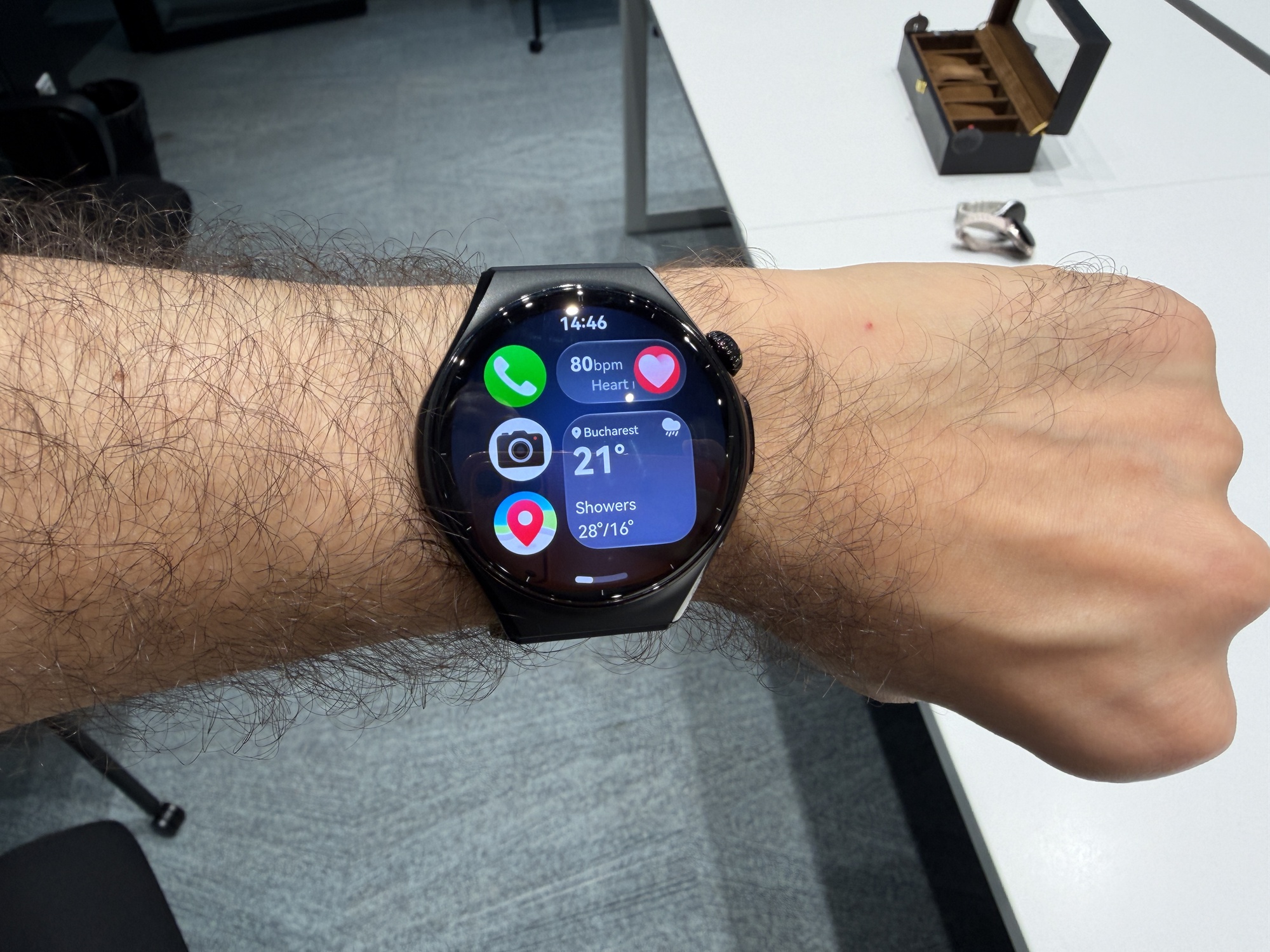 HUAWEI WATCH 6 hands-on: mai ușor, mai subțire și cu o interfață complet schimbată