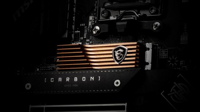 <b>CES 2023: MSI prezintă SSD-ul Spatium M570 PCIe 5.0 NVMe M.2 HS cu viteze de până la 10 GB/s</b>MSI a venit cu o mulțime de produse în cadrul târgului de tehnologie CES 2023 din Las Vegas, iar pe listă s-a aflat și un SSD impresionant. Numit MSI Spatium PCIe 5.0 NVMe M.2, acesta uimește prin vitezele de scriere și citire extrem 