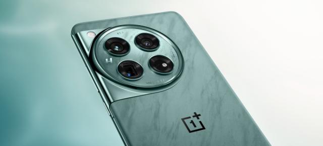 Preț și disponibilitate OnePlus 12 în România 