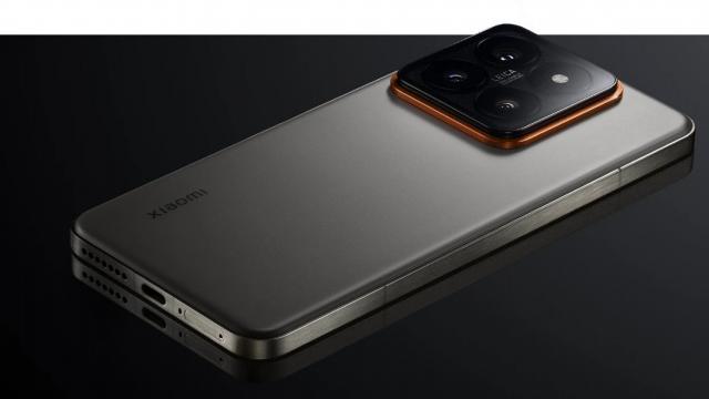 <b>Xiaomi 14 Ultra are mai multe dotări dezvăluite; Curburi cu unghi mic şi cameră Sony LYTIA</b>Xiaomi 14 Ultra vine cu promisiuni curajoase în 2024, când ar putea emite pretenţii la titlul de "telefonul anului", dacă s-ar şi găsi mai uşor în magazine. Am aflat deja că ar avea 4 camere de 50 MP, iar azi descoperim câteva detalii extra despre el