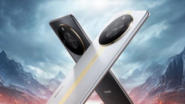 <b>Honor X50 GT apare în teasere și are confirmat debutul de pe 4 ianuarie 2024</b>Începutul lunii ianuarie 2024 va fi unul aglomerat pe piața smartphone, iar printre noutățile pregătite de debut atunci se numără și smartphone-ul Honor X50 GT. Acesta va sosi oficial pe data de 4 ianuarie pe piața din China și sperăm că la 