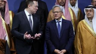 China ar putea reduce rapid decalajul din semiconductori, spun Jensen Huang și Elon Musk; EUV rămâne însă obstacolul major