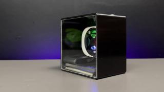 Un YouTuber și-a construit un mini-PC dintr-un telefon Samsung vechi