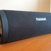 Prezentare Tronsmart Force 2: Boxă portabilă bună de luat la camping sau piscină, cu putere de 30W și certificare IPX7