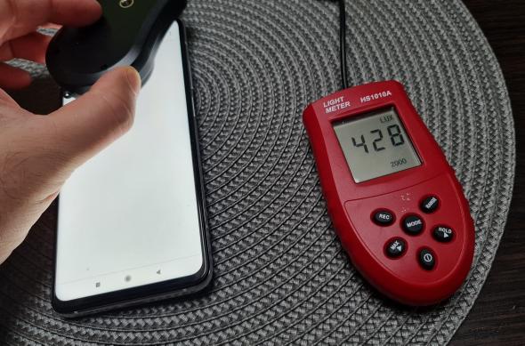 Luminozitate display Xiaomi Mi 10T 5G și ecranul văzut la microscop: Xiaomi-Mi-10T_035.jpg