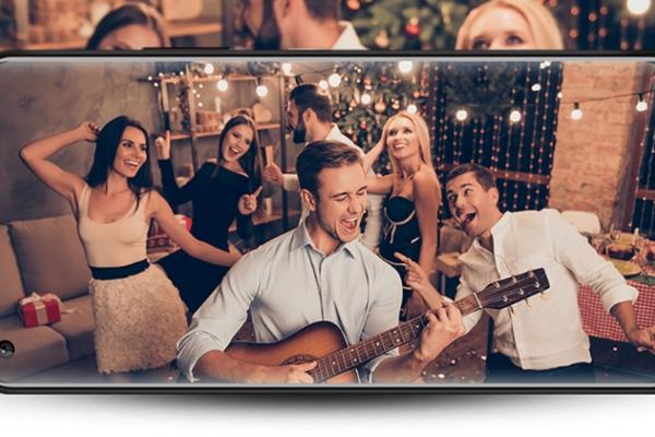 Allview Soul X7 Pro unboxing şi primele impresii: primul telefon cu cameră Quad de la Allview aduce un corp din sticlă şi metal, CPU Snapdragon