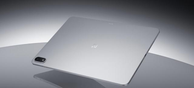 OnePlus Pad 2 Pro a sosit! Tabletă cu procesor Snapdragon 8 Elite, ecran generos, suport pentru stylus