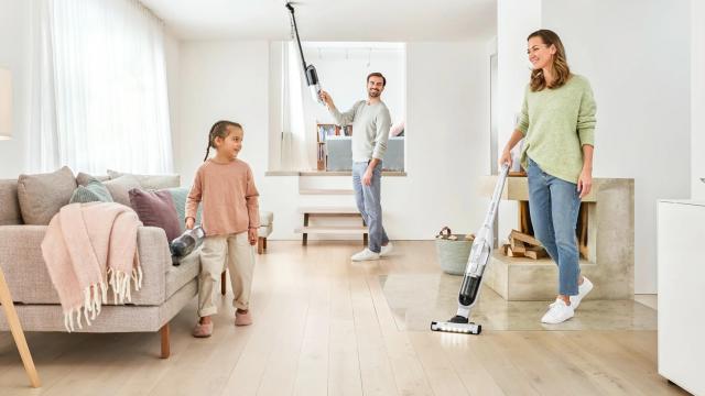 <b>RESIGILATUL ZILEI #44: Aspirator vertical Bosch cu autonomie generoasă și perie cu LED; Performanță într-un pachet surprinzător de accesibil</b>