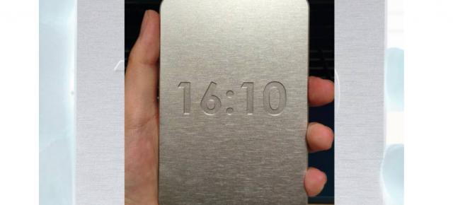 OPPO îşi face telefon “nepliabil” cu aspect de pliabil: compact şi 16:10 - Reno X