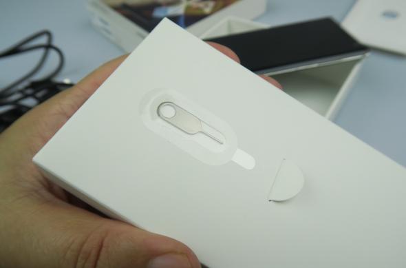 Nokia 8 Sirocco - Accesorii: Nokia-8-Sirocco_015.JPG