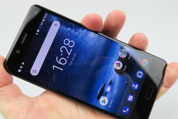 Turul Magazinelor #486: Nokia 8 la un nou minim istoric (resigilat), tigăi Tefal la reducere, Apple Watch Series 4 disponibil şi căşti de calitate
