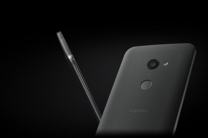 Sharp Aquos Zero - Fotografii oficiale: Sharp-Aquos-Zero_002.jpg