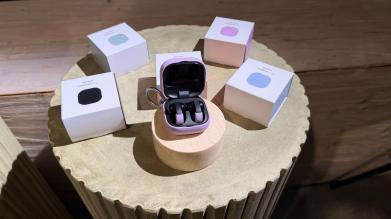 Am pus urechea pe noile căşti Sony LinkBuds Clip, într-un studio de masterizare din Belgia (Video)