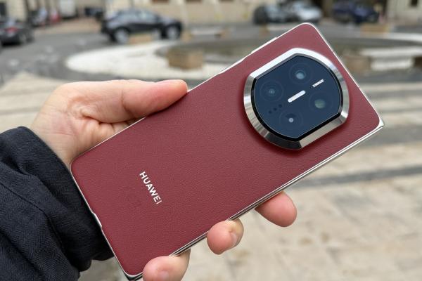 Huawei Mate X7 review detaliat în limba română (evaluare Mobilissimo)