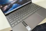 Lenovo-Yoga-Slim-7-Carbon-Foto_107.jpg