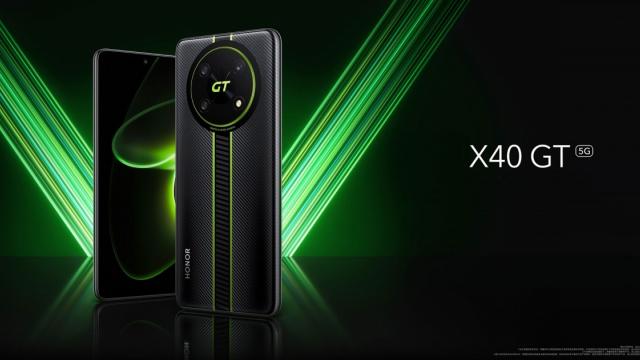 <b>Honor X40 GT e acum oficial! Smartphone de gaming accesibil, cu CPU Snapdragon 888 și cameră de 50 MP</b>Honor a anunțat noi smartphone-uri în China recent. În lumina reflectoarelor s-a aflat modelul Honor X40 GT, un terminal de gaming destul de accesibil. El aduce un display cu refresh rate de 144Hz și touch sampling rate ridicat, un CPU puternic