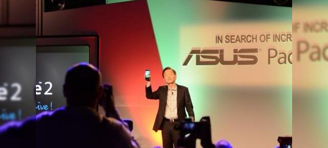 Eveniment Lansare Asus Padfone 2 â€“ Hands On Video și galerie foto â€“ Pe drumul unei noi generatii de terminale mobile