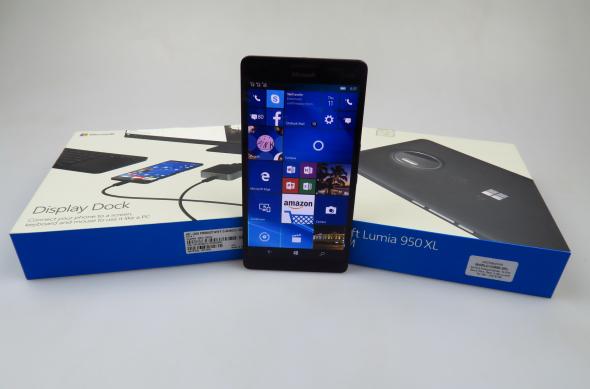 Microsoft Lumia 950 XL - Accesorii: Microsoft-Lumia-950-XL_007.JPG