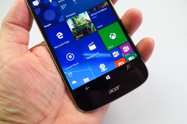 Acer Liquid Jade Primo: OS, UI, aplicaţii îmbătrânite prematur