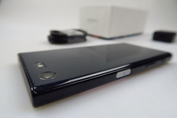 Sony Xperia X Compact - Unboxing