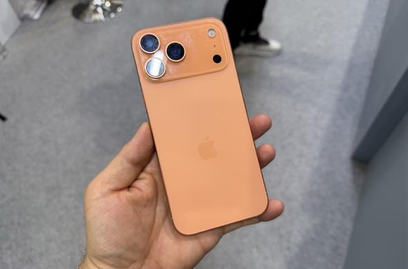 iPhone 17 Pro Max la IFA 2025: iPhone 17 Pro Max 029.jpg