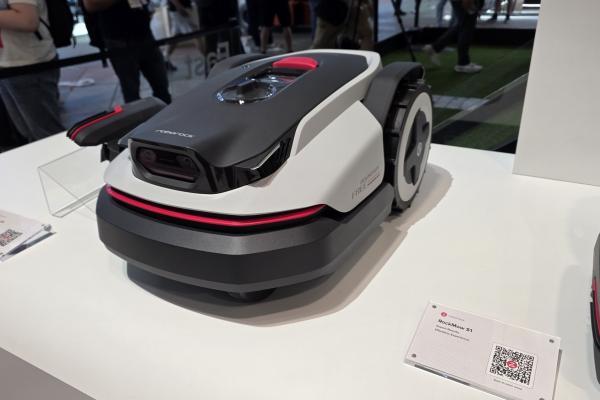 Mașini de tuns iarba Roborock - IFA 2025