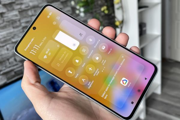 Xiaomi 12 Lite: OS, UI, aplicaţii la fel ca pe Xiaomi 12 Pro, cu MIUI 13 personalizabil, extra securizat