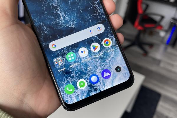 realme 9i 5G: OS, UI, aplicaţii bazate pe deja clasicul realme UI 3.0, foarte personalizabil