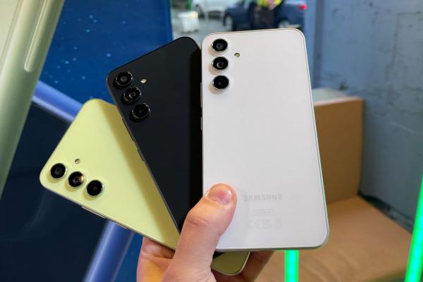 Samsung Galaxy A54 - Fotografii Hands-On de la evenimente