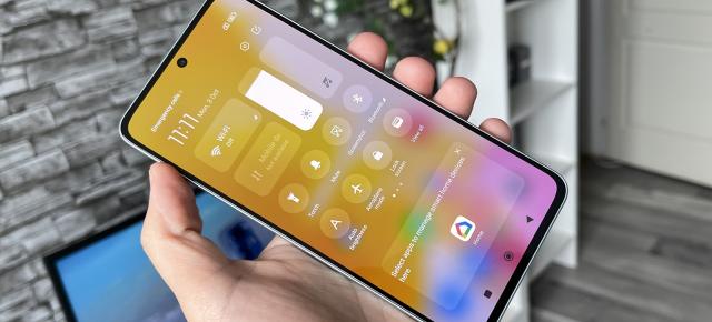 Xiaomi 12 Lite: OS, UI, aplicaţii la fel ca pe Xiaomi 12 Pro, cu MIUI 13 personalizabil, extra securizat