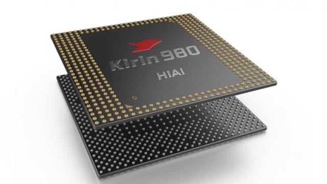 <b>Huawei e convinsă că procesorul Kirin 980 e superior lui Apple A12 Bionic</b>Cu toate că Huawei a fost prima companie de pe piață care a prezentat un procesor mobil pe 7nm, cei de la Apple și-au promovat noul cipset Apple A12 Bionic fiind tot primul de pe piață creat pe seama acestui proces. Acum aflăm că