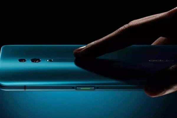 Oppo Reno este anunțat cu procesor Snapdragon 710, cameră duală și ecran de 6.4 inch