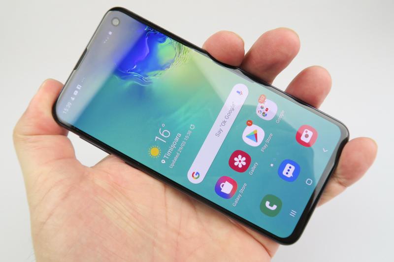 Samsung Galaxy S10e - Galerie foto Mobilissimo.ro: Samsung-Galaxy-S10e_110.JPG