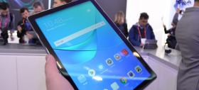 MWC 2018: Huawei MediaPad M5 10 Pro prezentare hands-on - tabletă pentru muncă şi divertisment, cu 4 difuzoare Harman si stylus (Video)