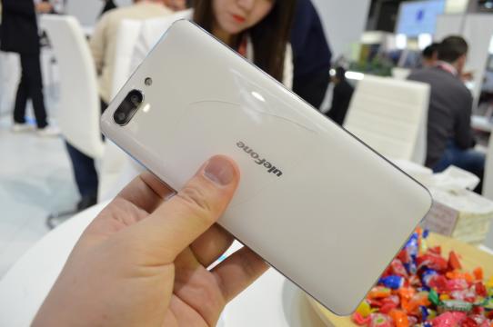 Fotografii hands-on Ulefone T2 Pro (MWC 2018): Ulefone-T2-Pro_009.JPG