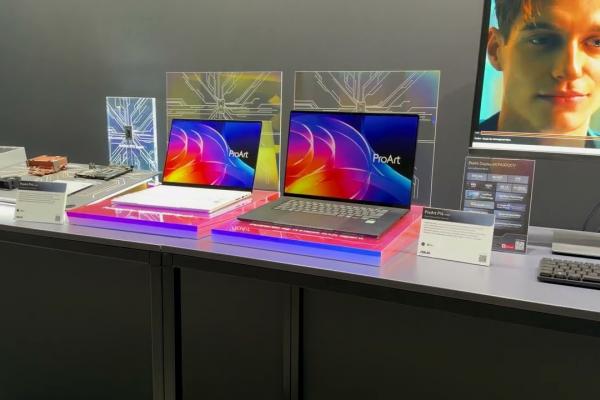 Am făcut turul ASUS ProArt la Berlin: laptopuri cu RTX Spark, mini-PC cât palma și monitor 6K