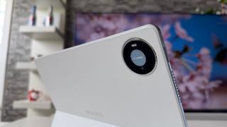HUAWEI MatePad Pro 12 (2026): Cameră utilă pentru scanat documente, apeluri video 