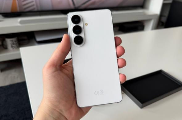 Samsung Galaxy S26 - Unboxing: Samsung-Galaxy-S26-Unboxing_ (16).jpg